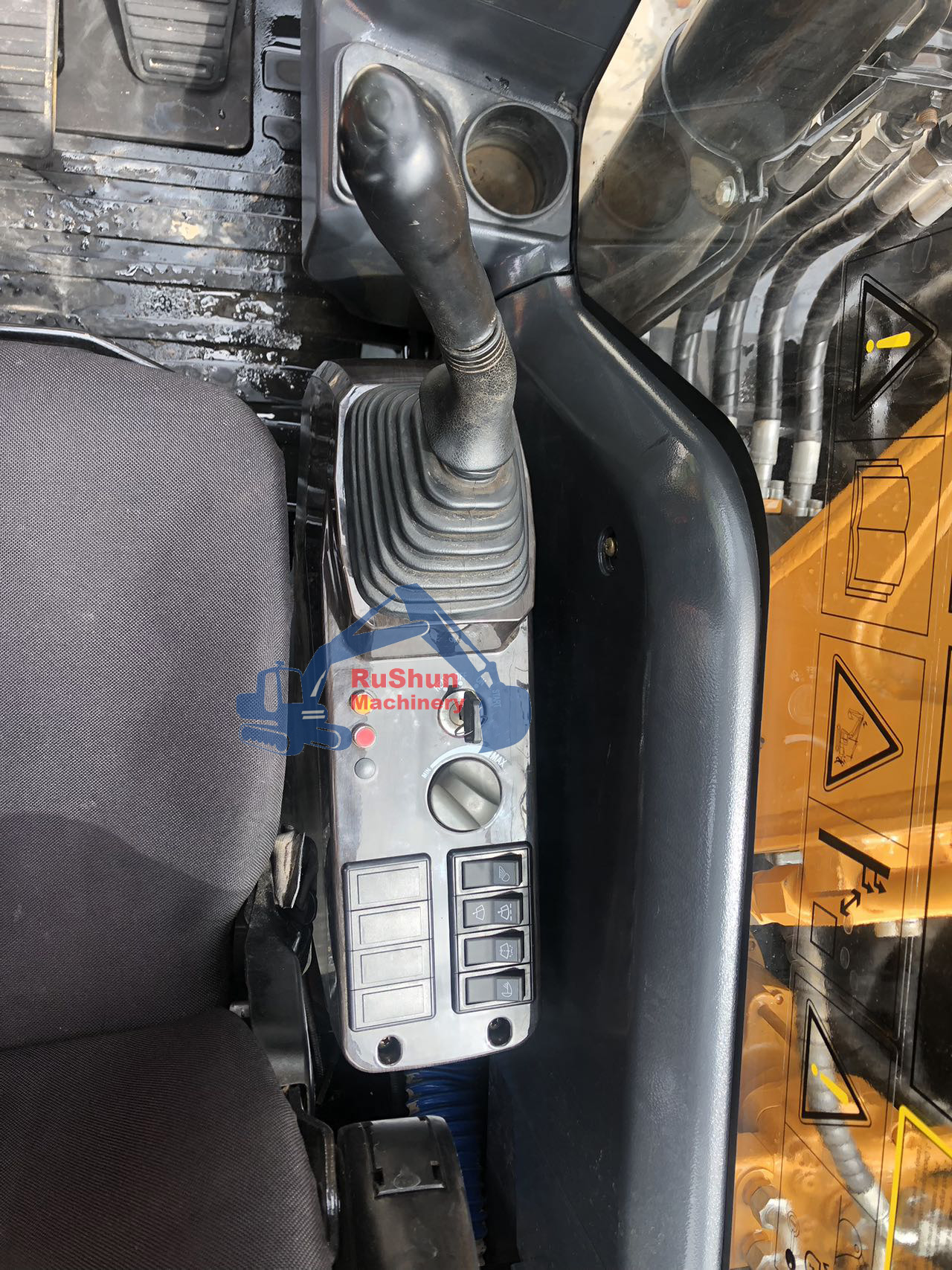 Used SANY SY135 Excavator