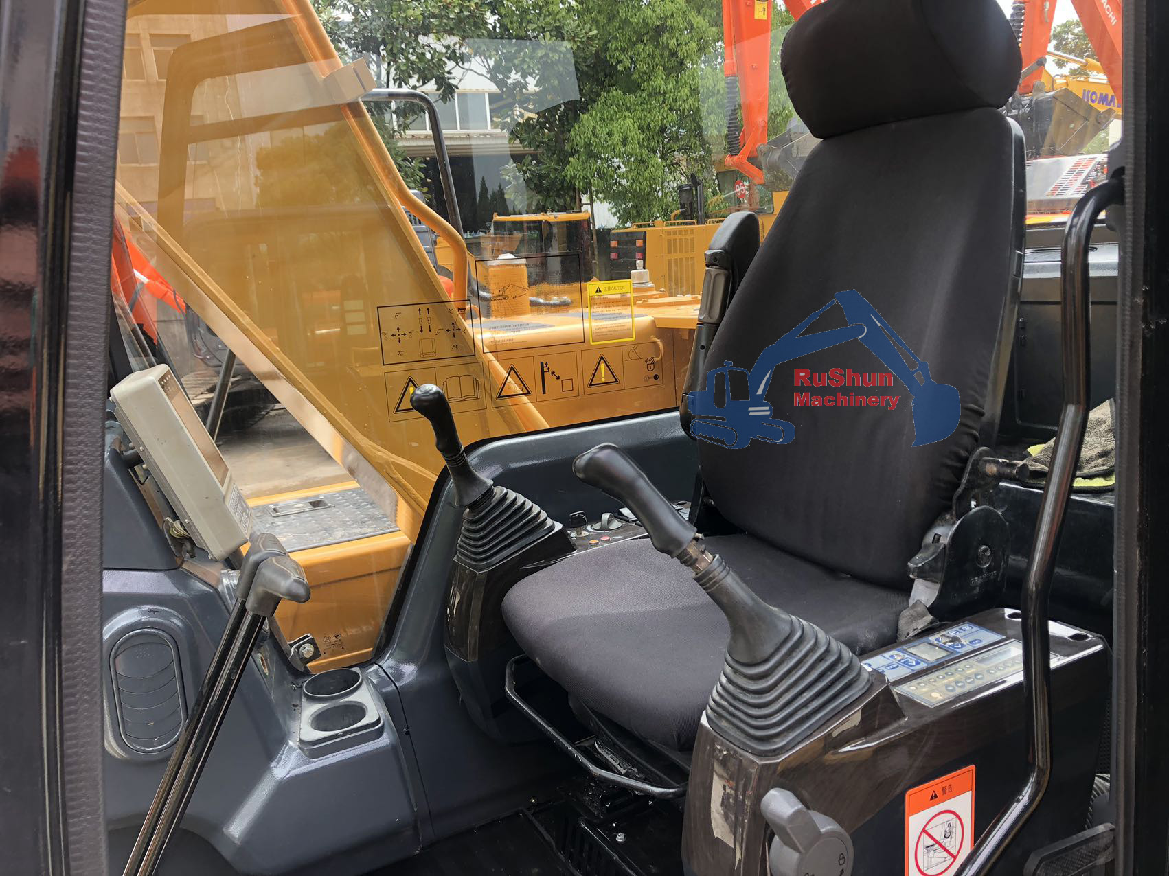 Used SANY SY135 Excavator