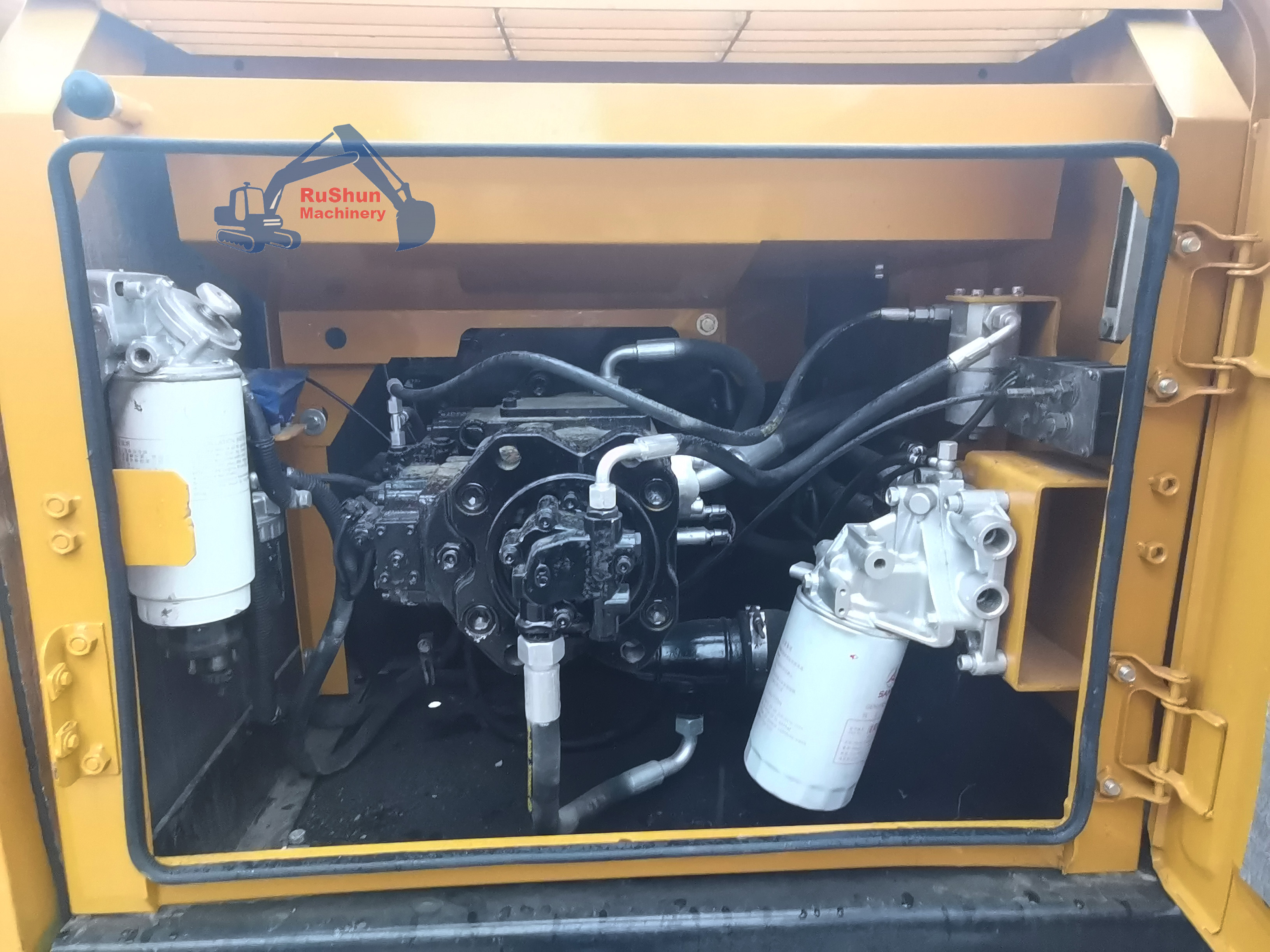Used SANY SY215 Excavator