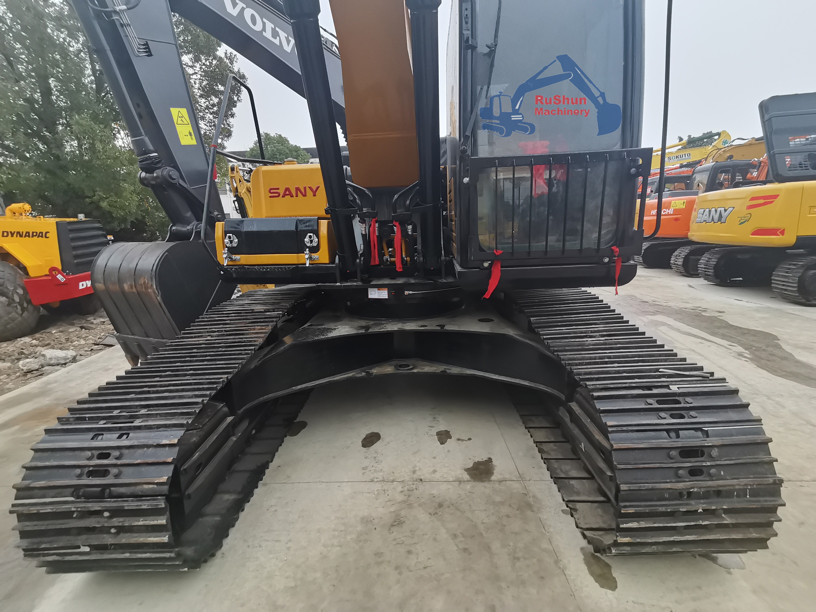 Used SANY SY215 Excavator