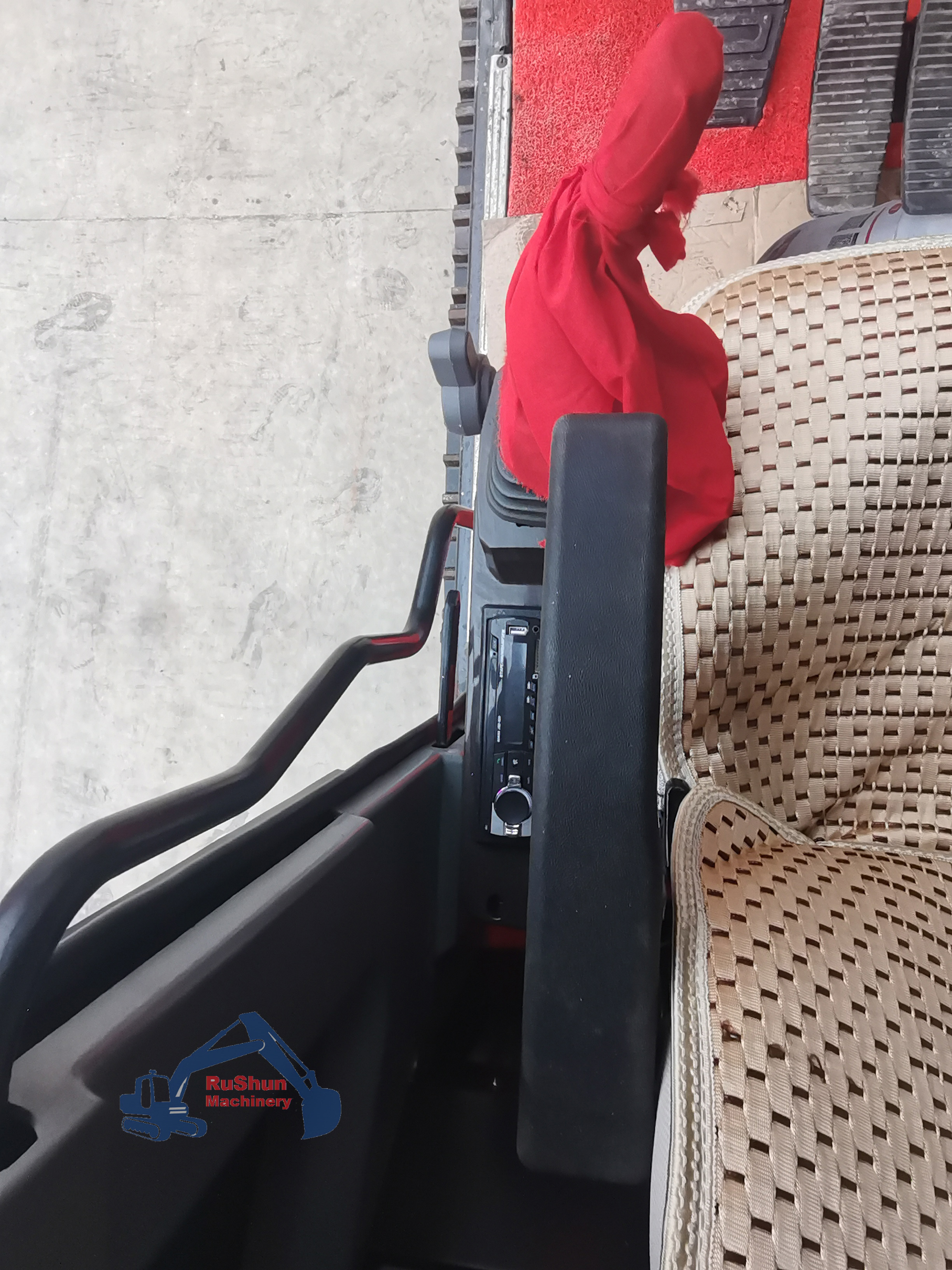 Used SANY SY215 Excavator