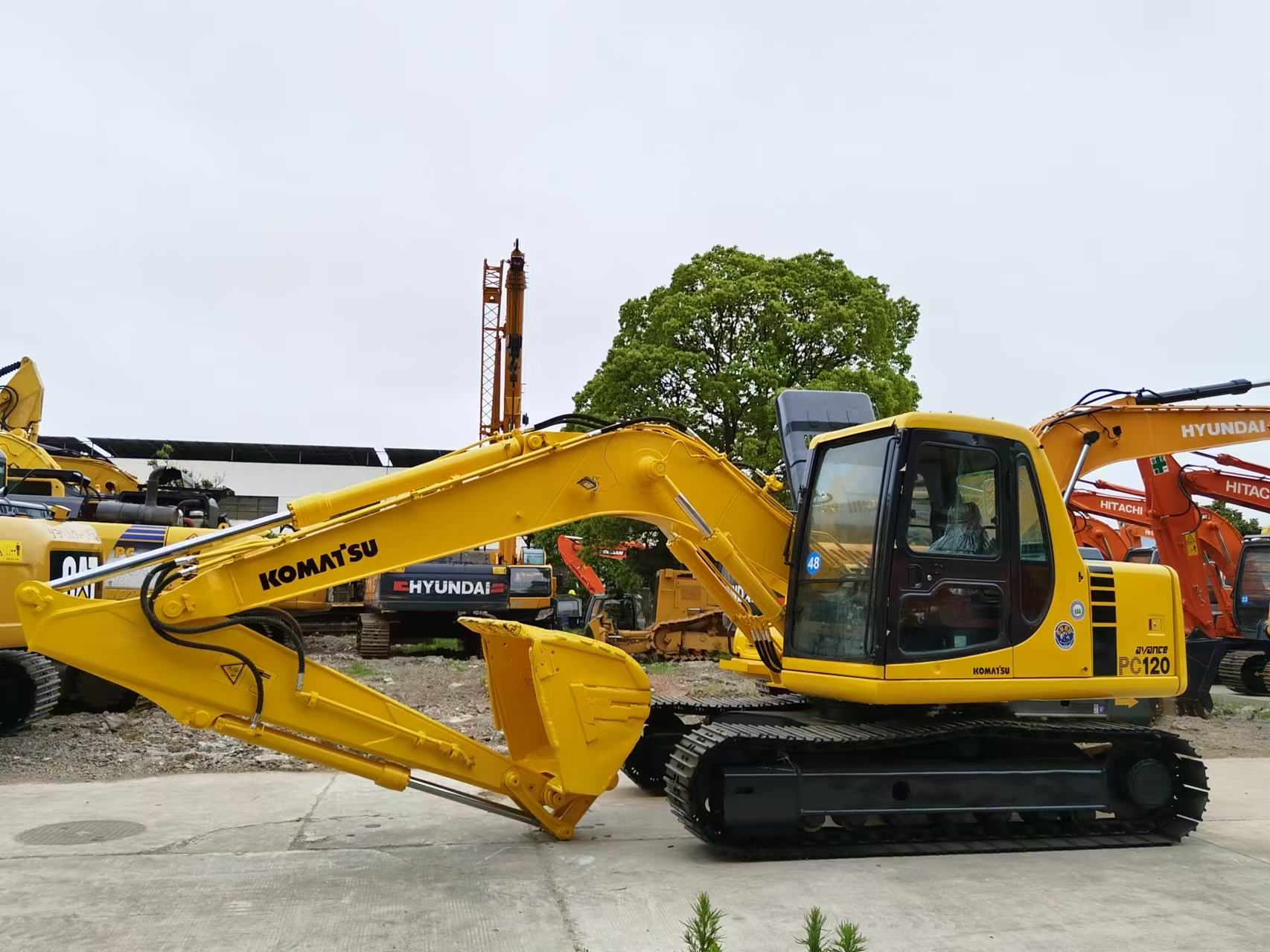 Used KOMATSU PC120 Excavator
