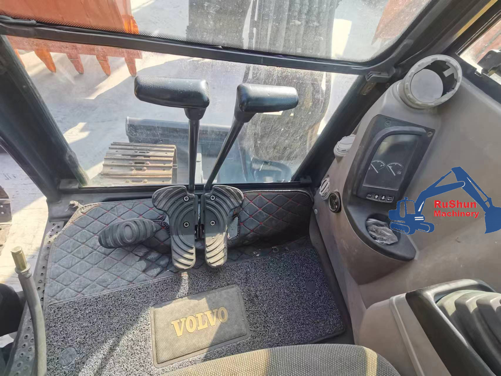 Used VOLVO EC60C  Excavator