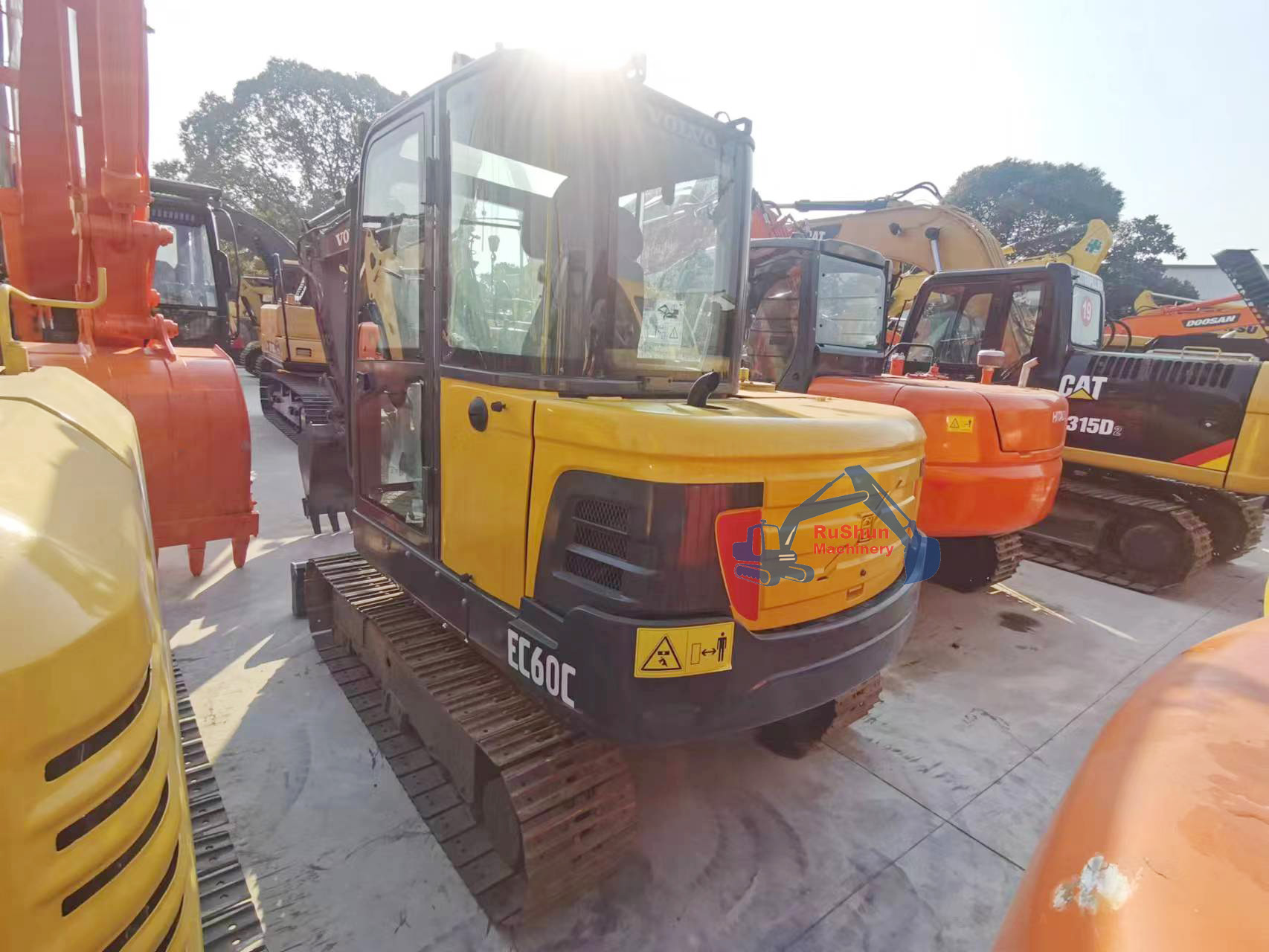 Used VOLVO EC60C  Excavator