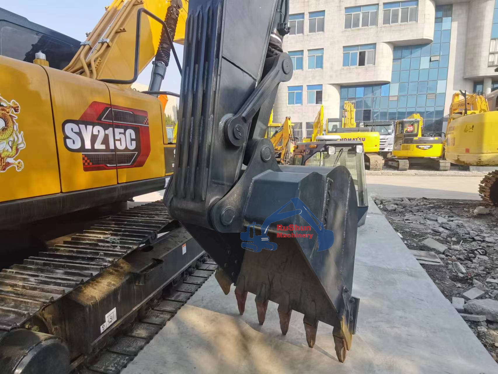 Used VOLVO EC210D Excavator