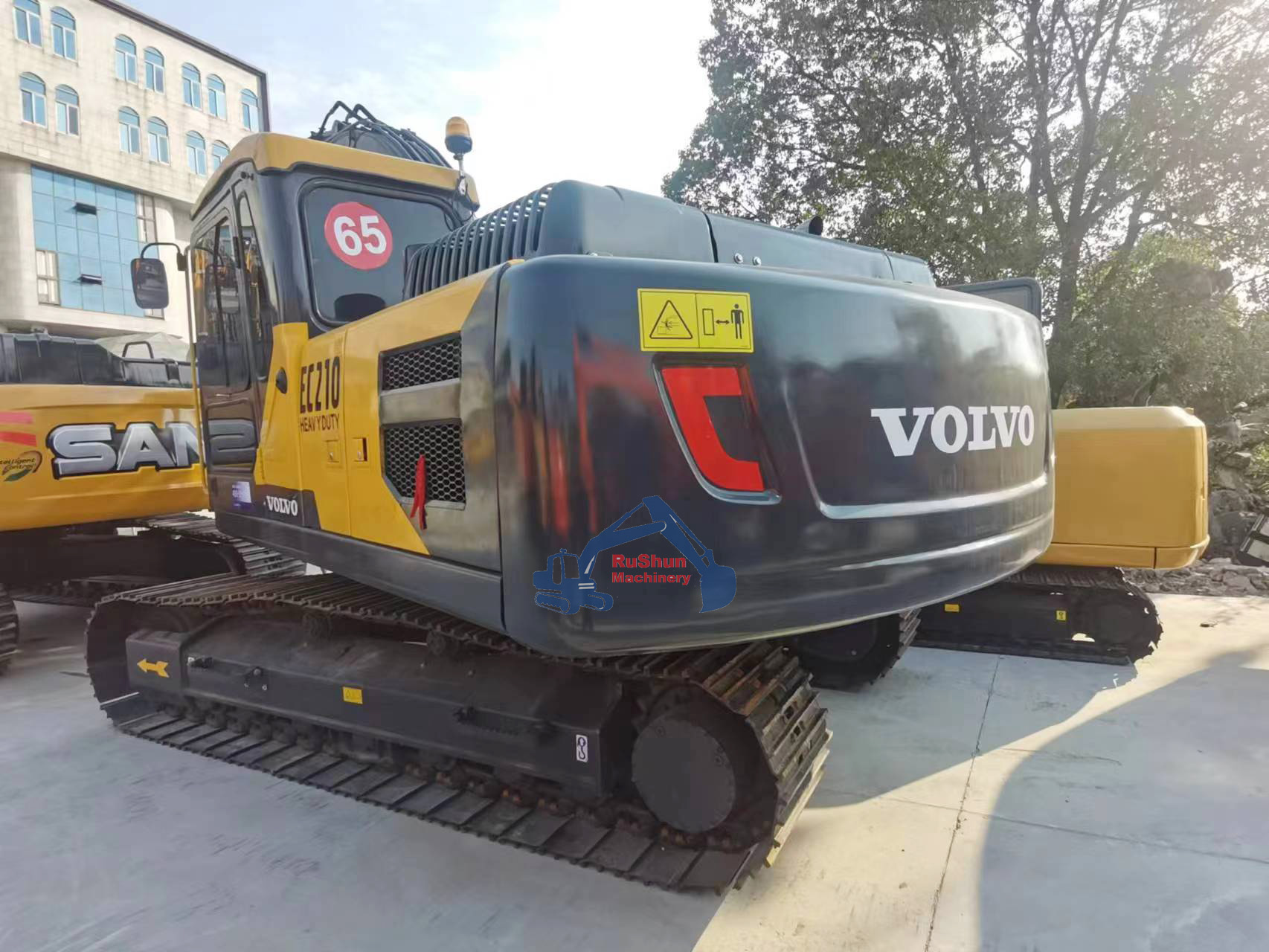 Used VOLVO EC210D Excavator