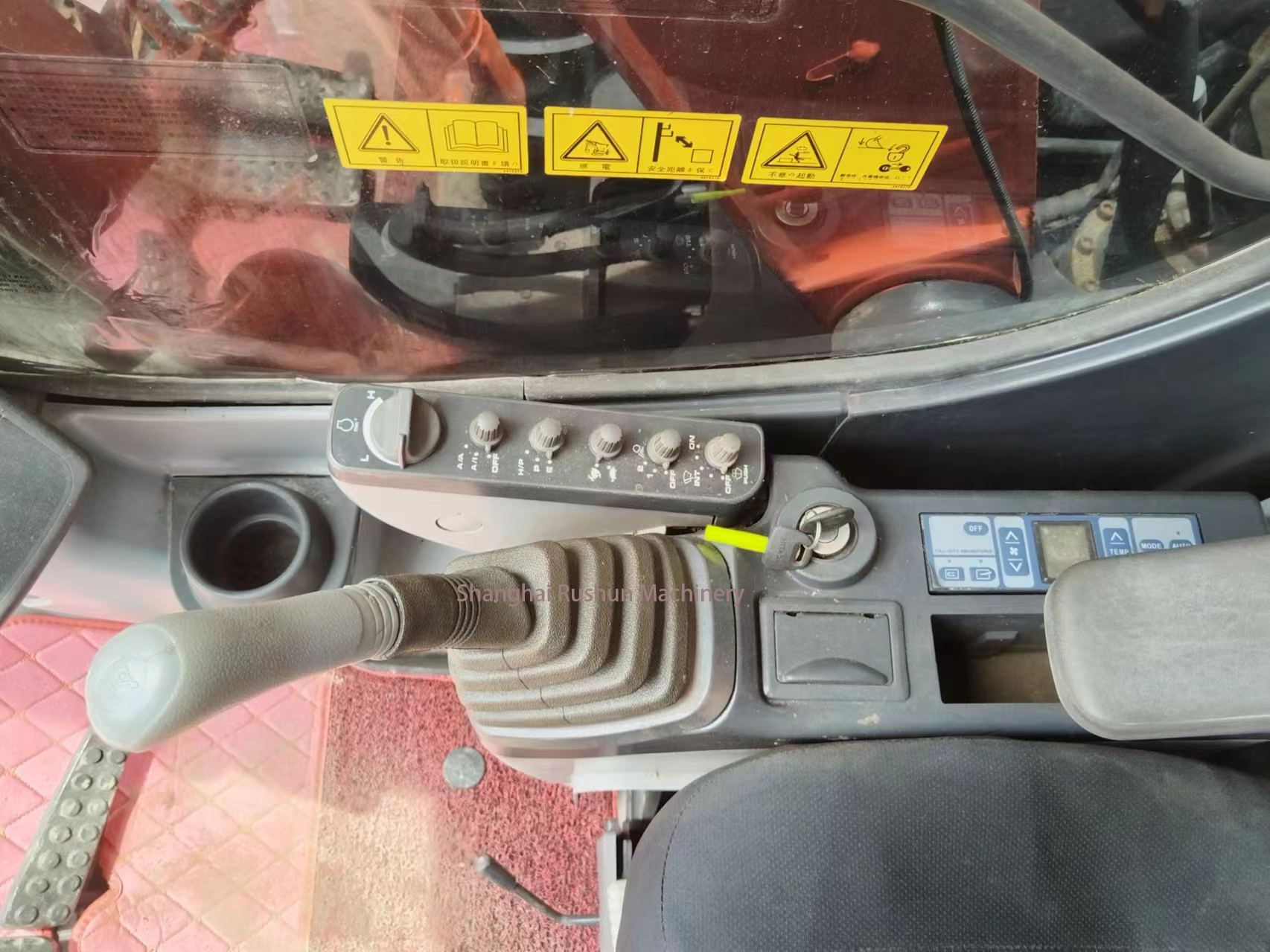 Used HITACHI 120 Excavator