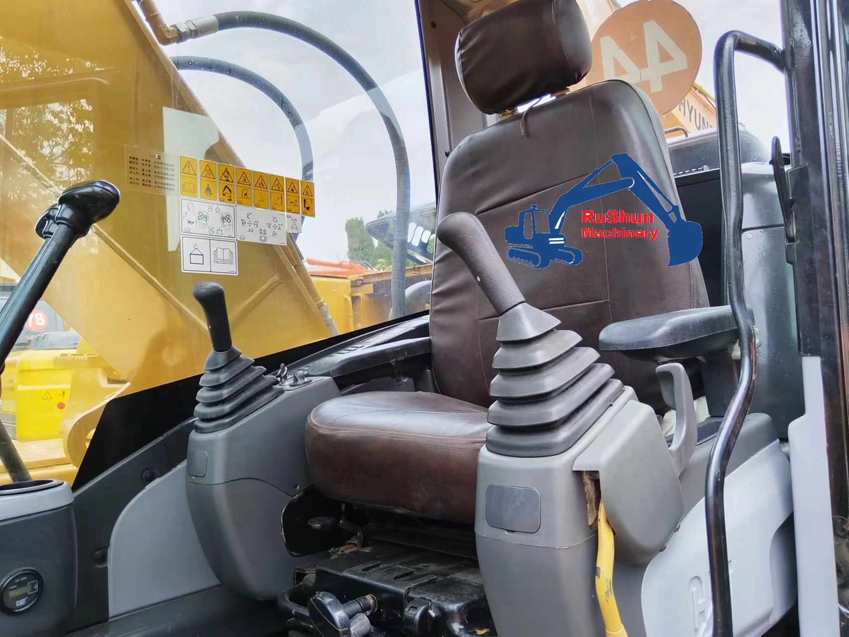 Used CAT 320GC 2022 Excavator