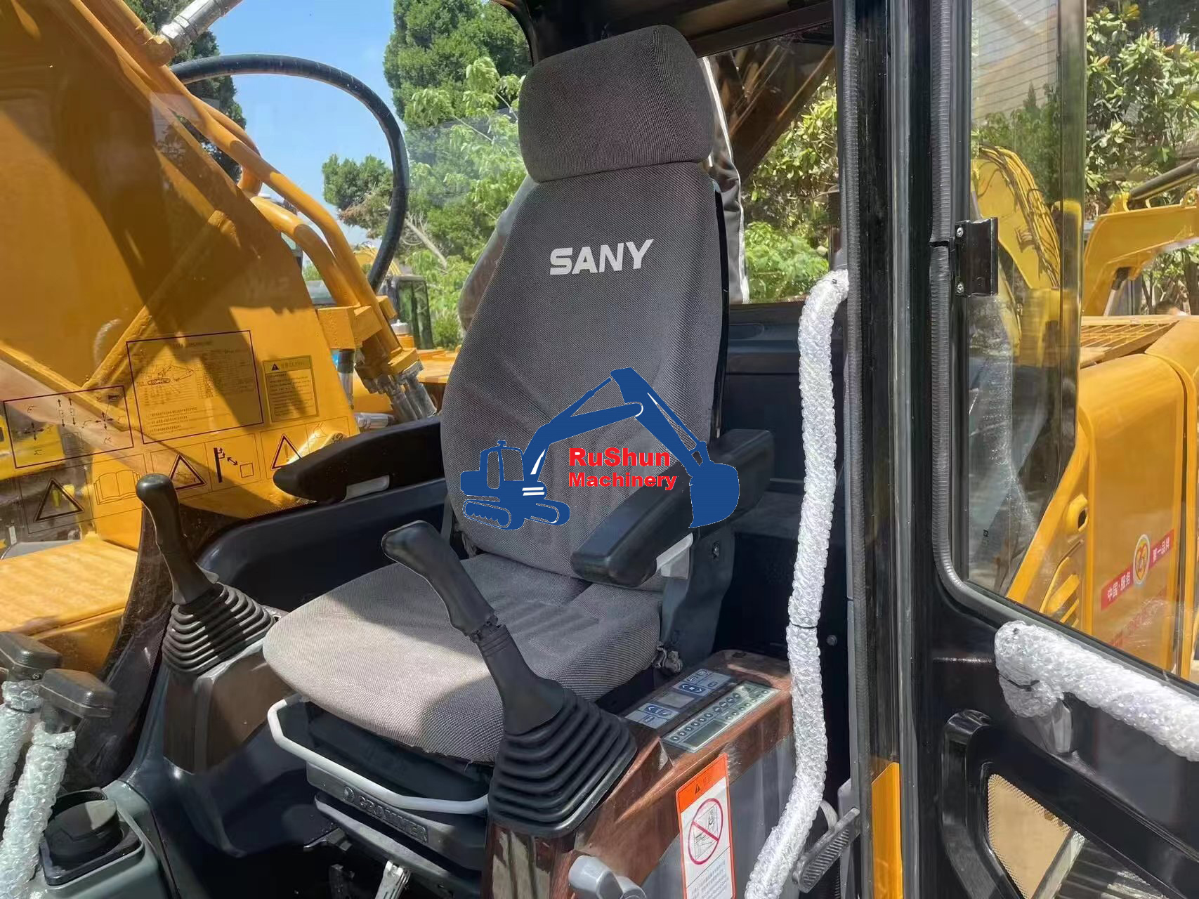 Used SANY 215c-9 Excavator